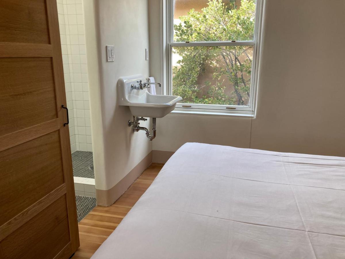 King Room,1130745258:JPEG