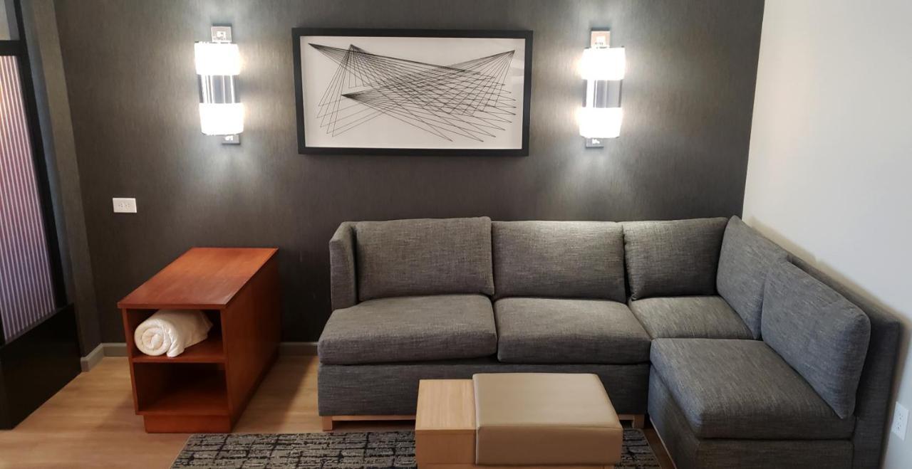 Chambre Lit King-Size avec Canapé-Lit - Étage Supérieur
