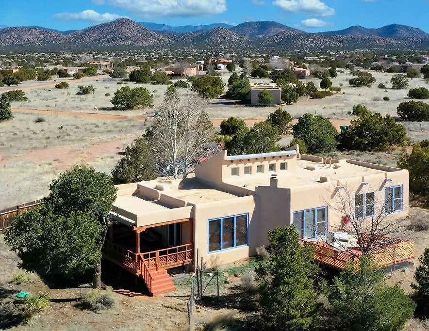 Casa Escondido- Quiet, Decks, 3Br, El Dorado-1