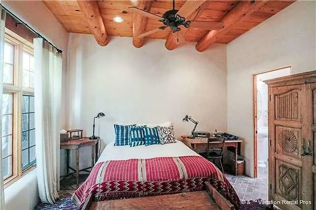 Casa Sin Nombre Two-Bedroom Holiday Home-1