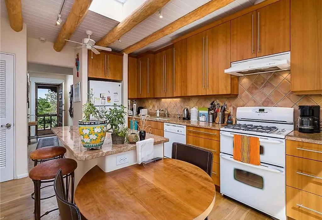 Casa Galleria, 3 Bedrooms, Wifi, Fireplace, Fenced Yard, Sleeps 9-1