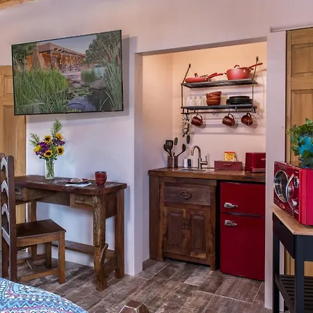 Bobcat Inn-2