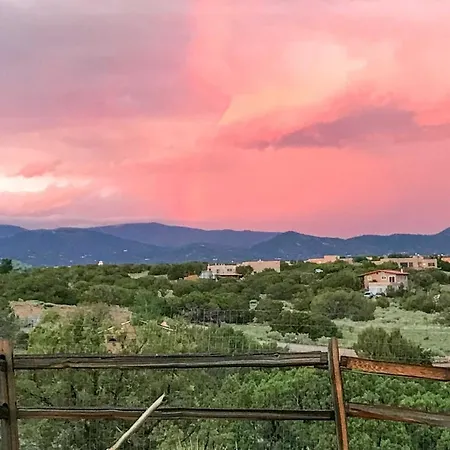 Dreamy Santa Fe Hideaway W/ Mountain Views!-2