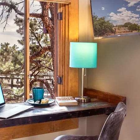 Bobcat Inn-3